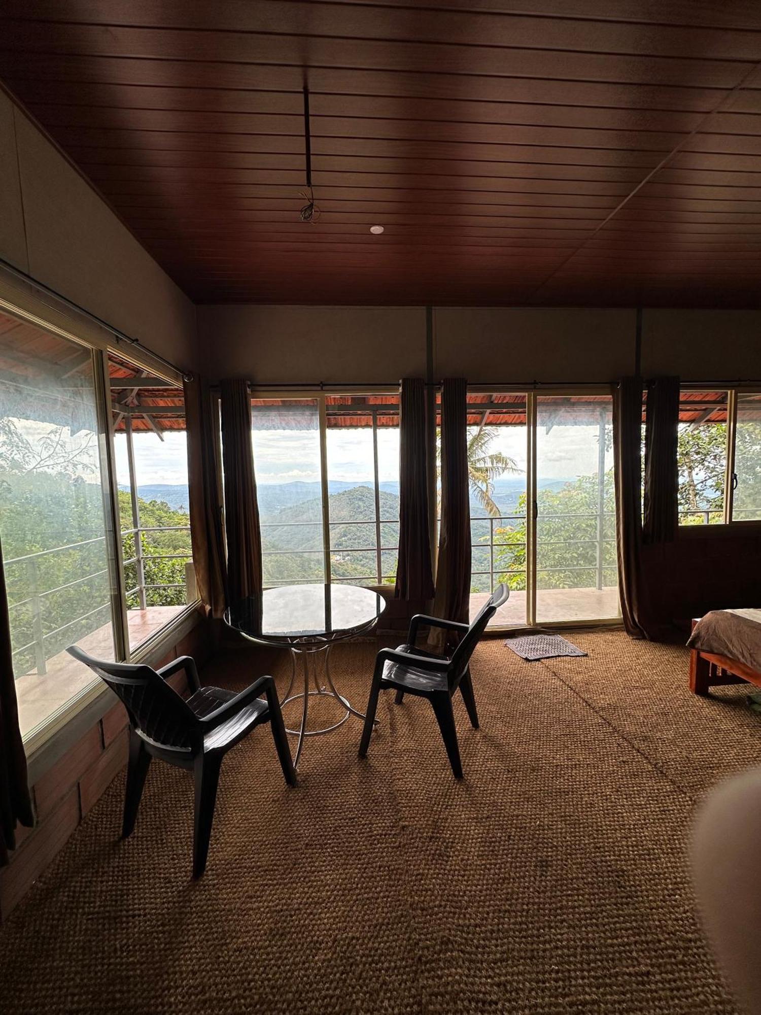 Sunset Valley Kerala Pool Resort - Serene Natural Forest Cottage Stay In Idukki With Sunrise & Sunset Panoramas, Natural Streams & Tranquil Summer Evenings Pirmed Ngoại thất bức ảnh