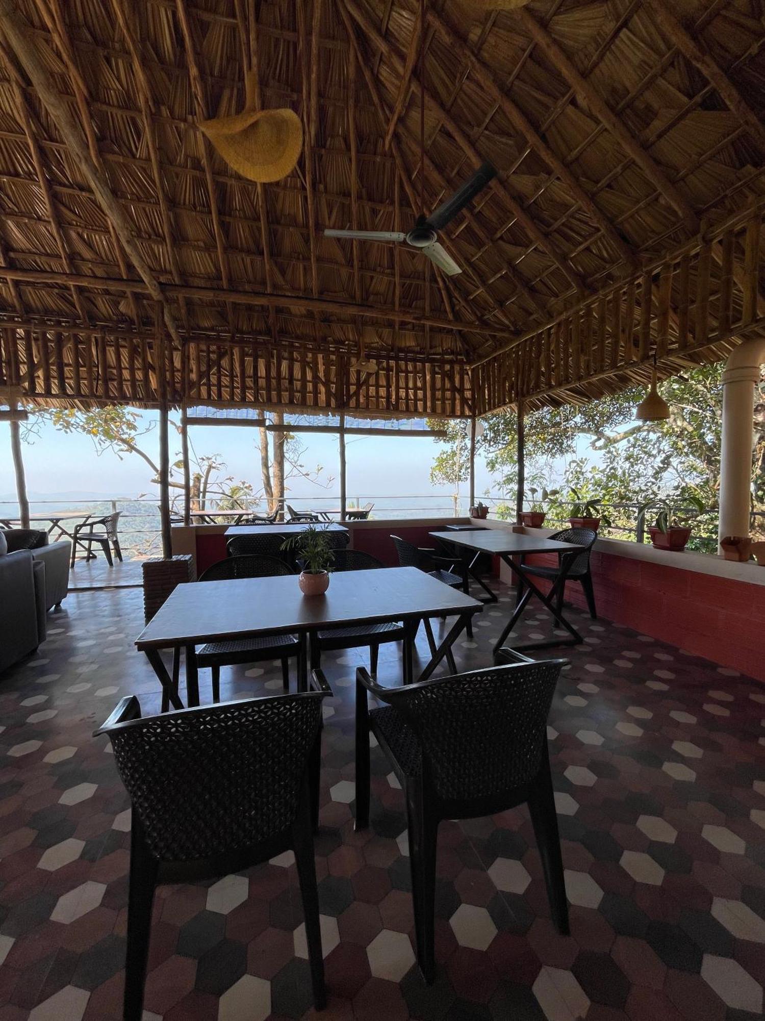 Sunset Valley Kerala Pool Resort - Monsoon Forest Cottage Stay In Idukki With Private Waterfalls, Natural Streams & Breathtaking Views Pirmed Ngoại thất bức ảnh