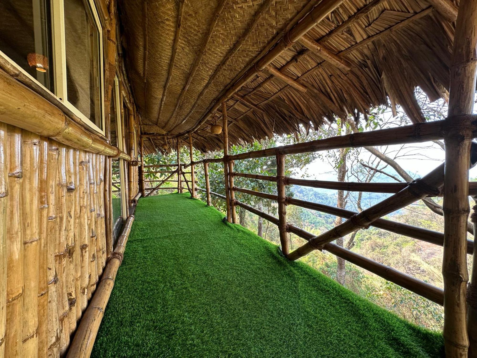 Sunset Valley Kerala Pool Resort - Serene Natural Forest Cottage Stay In Idukki With Sunrise & Sunset Panoramas, Natural Streams & Tranquil Summer Evenings Pirmed Ngoại thất bức ảnh
