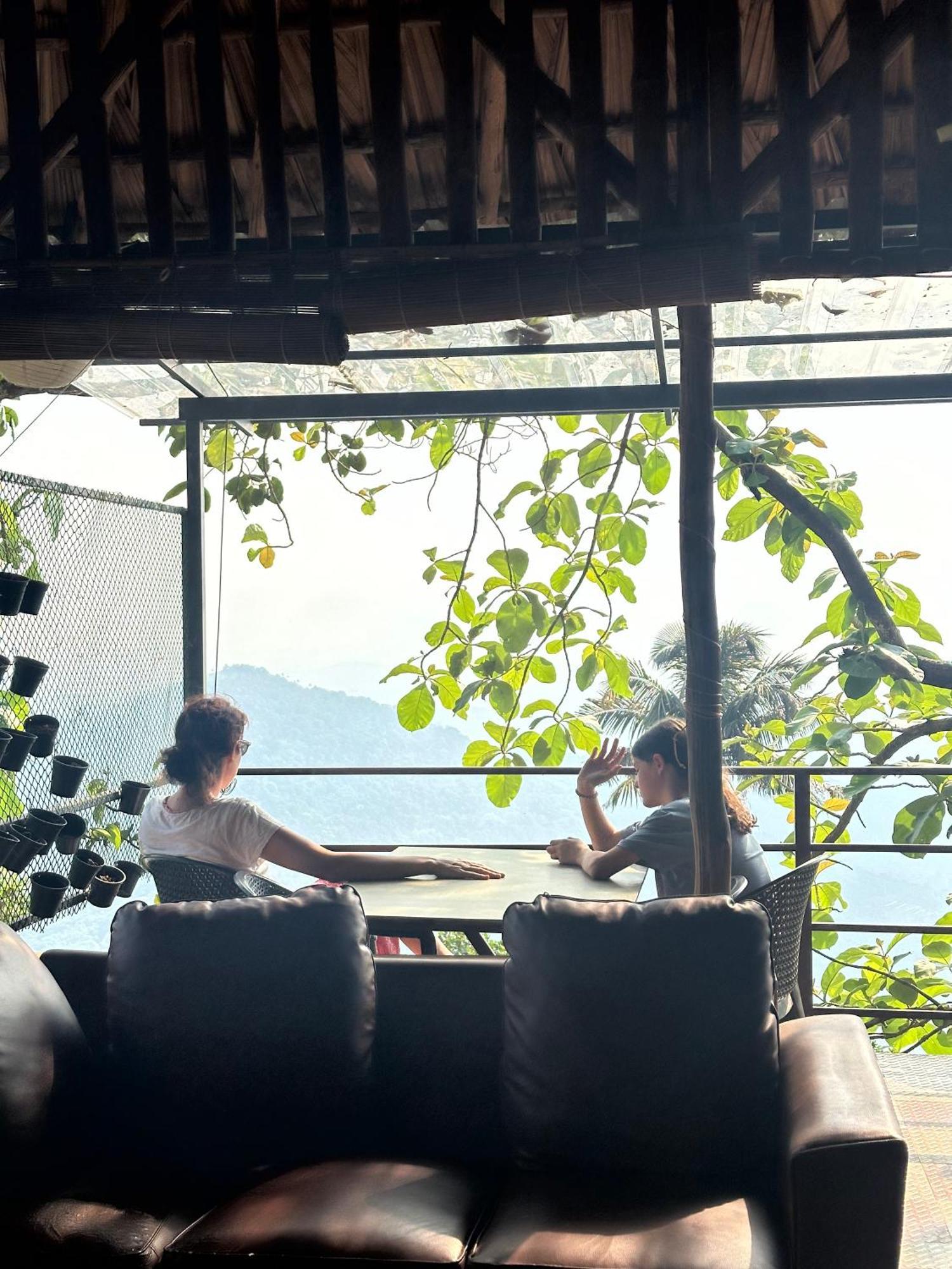 Sunset Valley Kerala Pool Resort - Serene Natural Forest Cottage Stay In Idukki With Sunrise & Sunset Panoramas, Natural Streams & Tranquil Summer Evenings Pirmed Ngoại thất bức ảnh