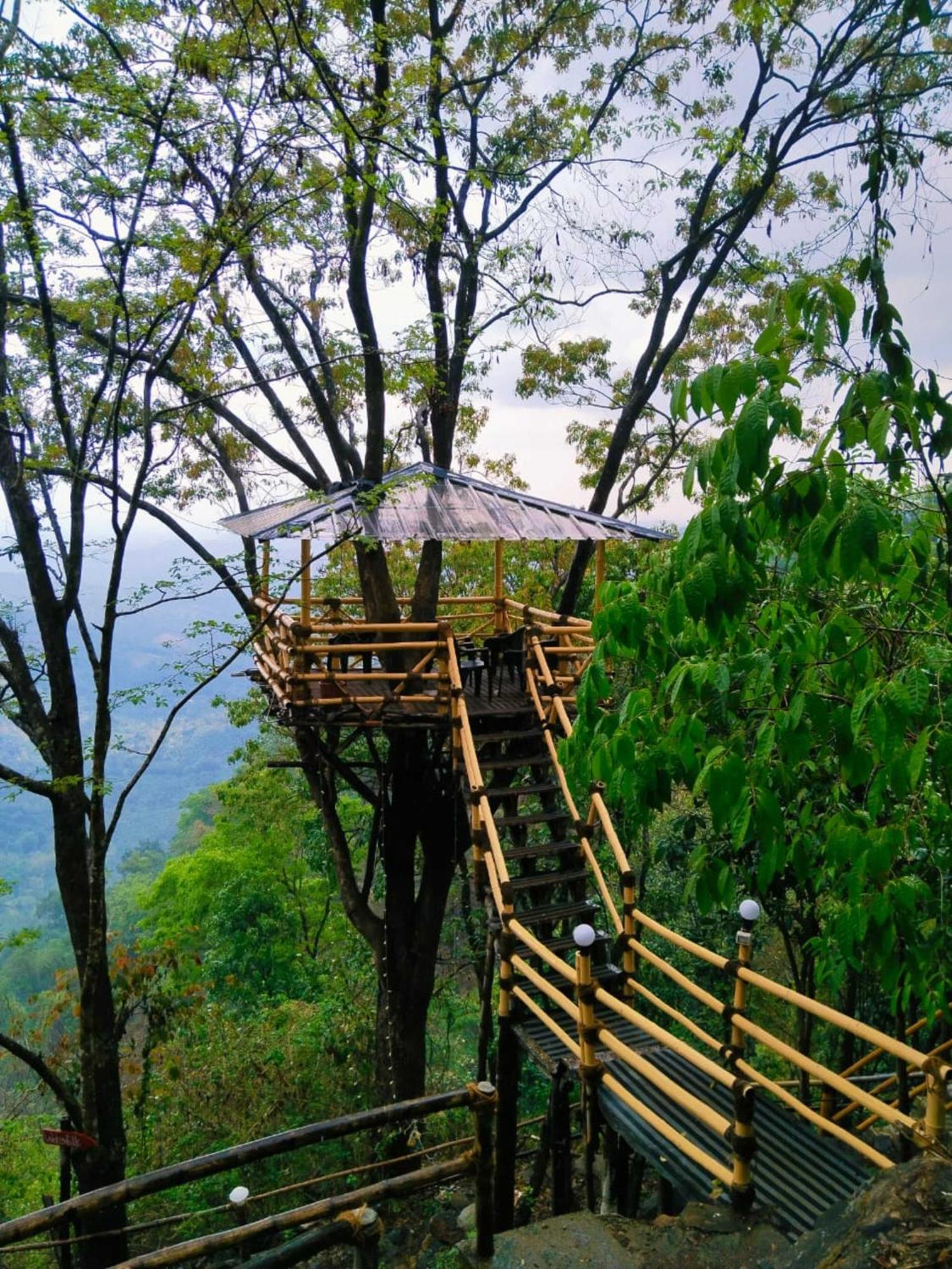 Sunset Valley Kerala Pool Resort - Serene Natural Forest Cottage Stay In Idukki With Sunrise & Sunset Panoramas, Natural Streams & Tranquil Summer Evenings Pirmed Ngoại thất bức ảnh