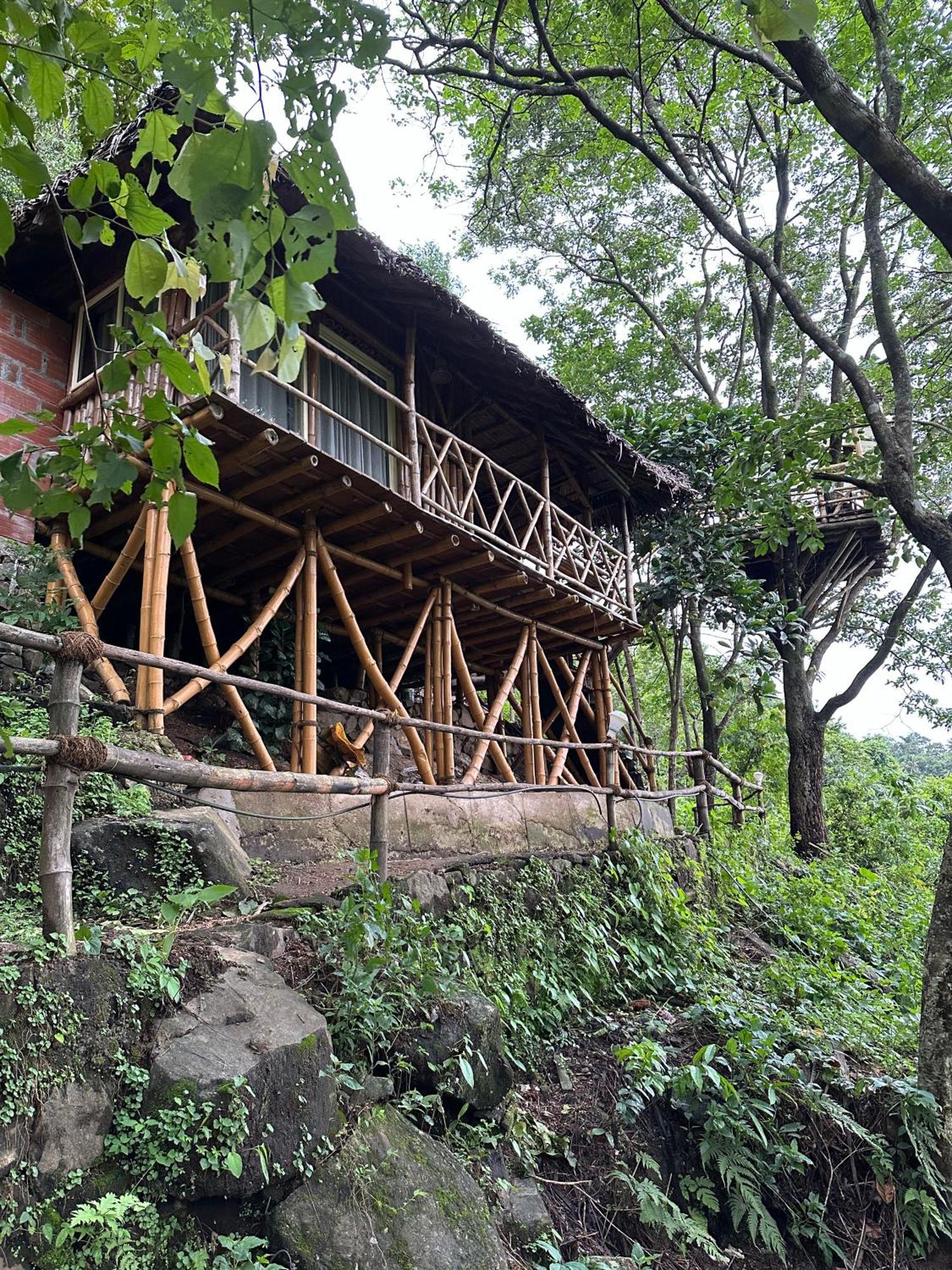 Sunset Valley Kerala Pool Resort - Serene Natural Forest Cottage Stay In Idukki With Sunrise & Sunset Panoramas, Natural Streams & Tranquil Summer Evenings Pirmed Ngoại thất bức ảnh