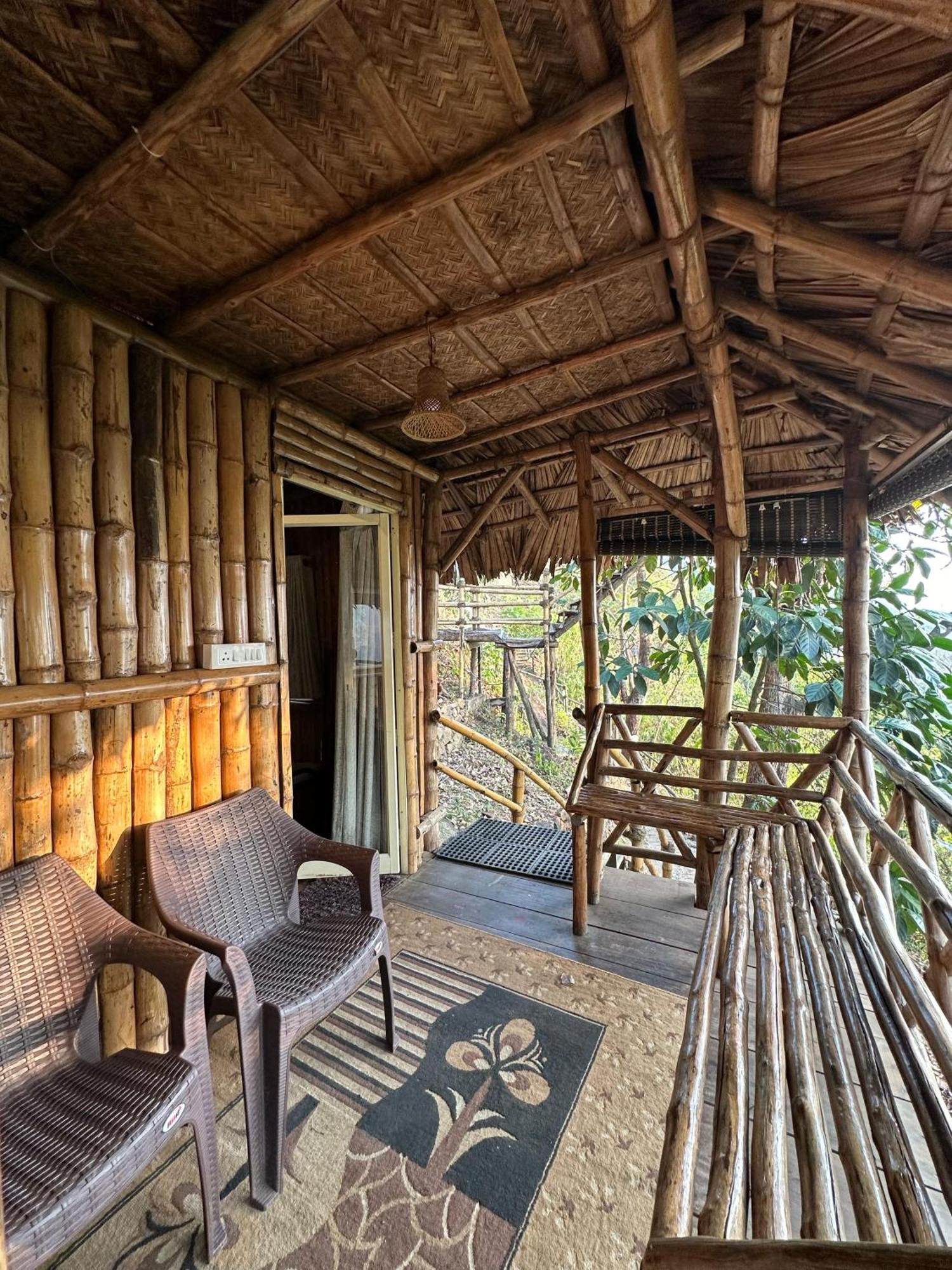 Sunset Valley Kerala Pool Resort - Monsoon Forest Cottage Stay In Idukki With Private Waterfalls, Natural Streams & Breathtaking Views Pirmed Ngoại thất bức ảnh