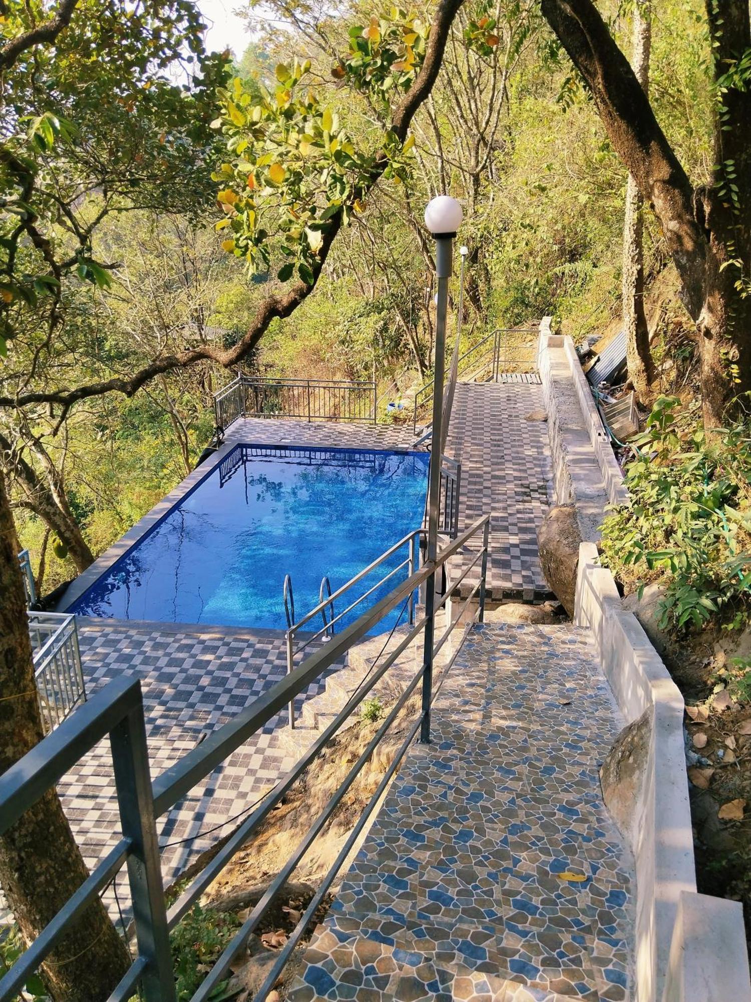 Sunset Valley Kerala Pool Resort - Serene Natural Forest Cottage Stay In Idukki With Sunrise & Sunset Panoramas, Natural Streams & Tranquil Summer Evenings Pirmed Ngoại thất bức ảnh